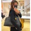 루이비통 로우키 더플 토트 M28029