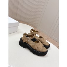 프라다 샌달